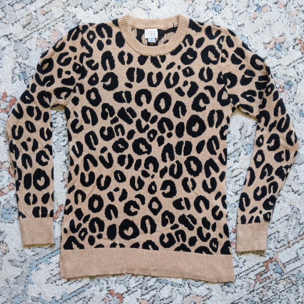 a new day / Leopard Print Sweater / Pullover / Crew Neck / Size: S / Tan & Black